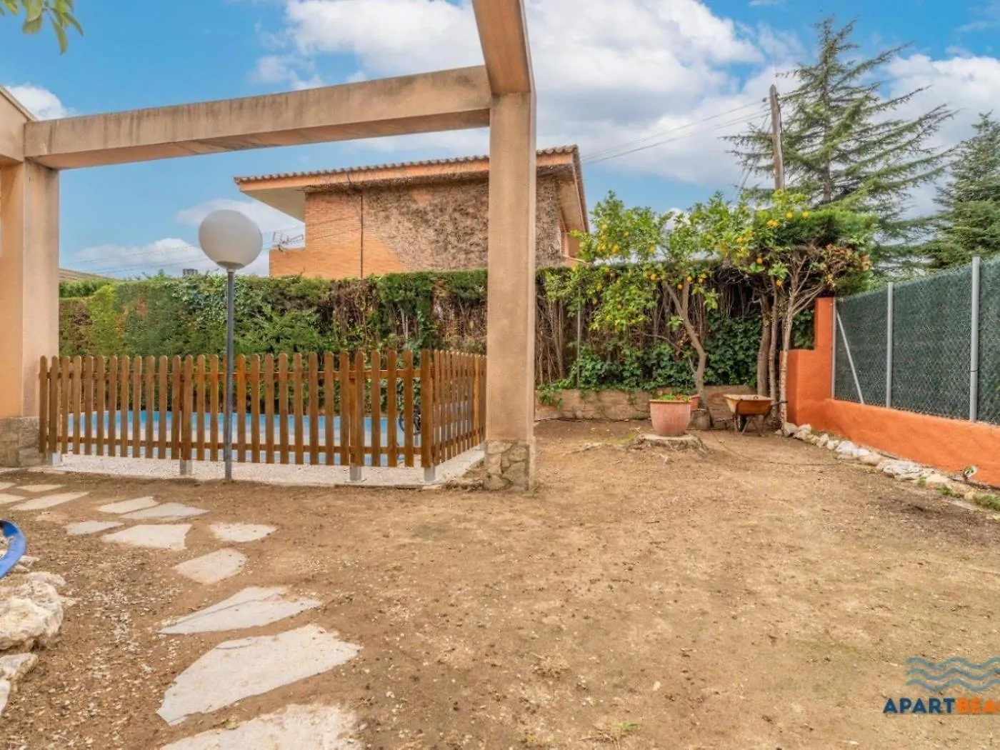 Apartbeach El Pinar Con Piscina Y Barbacoa Reus 0*,  Spain