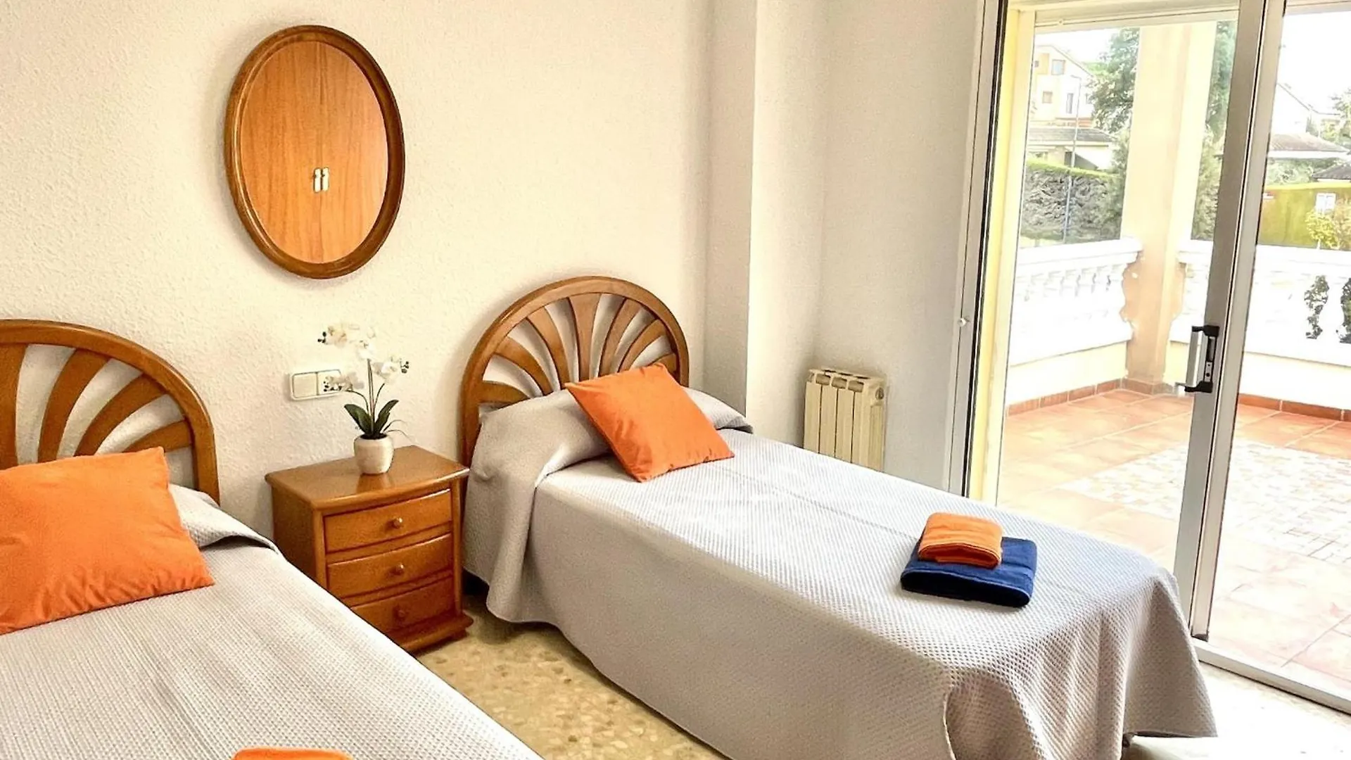 Holiday home Apartbeach El Pinar Con Piscina Y Barbacoa Reus